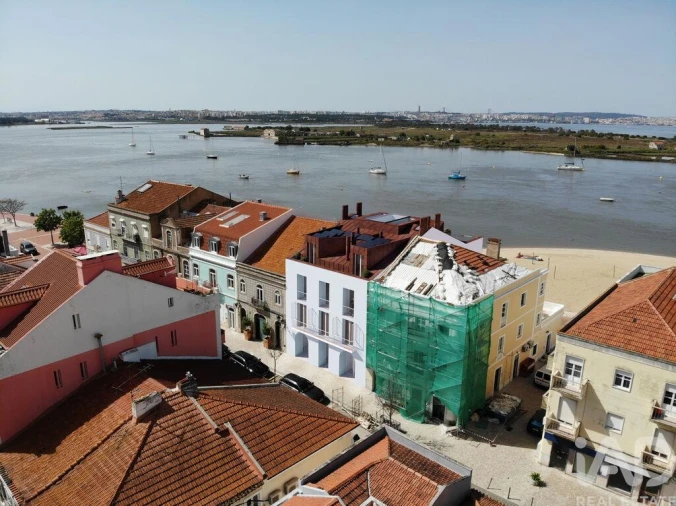 Prédio para Venda em Seixal, Arrentela e Aldeia de Paio Pires Foto 3