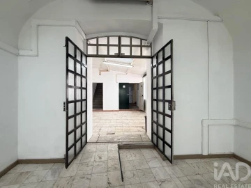 Loja para Venda em Évora (São Mamede, Sé, São Pedro e Santo Antão)
