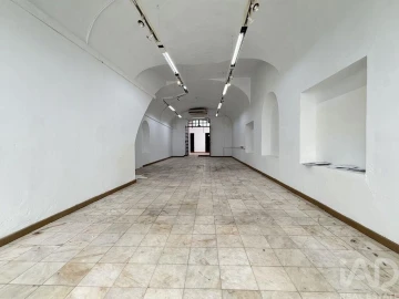 Loja para Venda em Évora (São Mamede, Sé, São Pedro e Santo Antão)