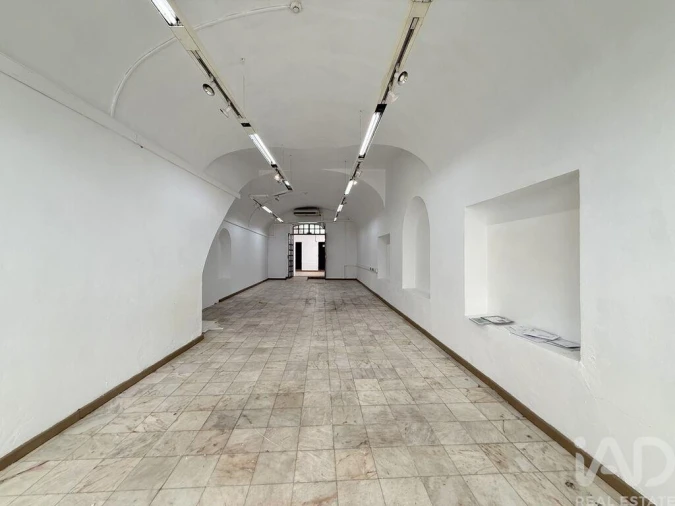 Loja para Venda em Évora (São Mamede, Sé, São Pedro e Santo Antão) Foto 4