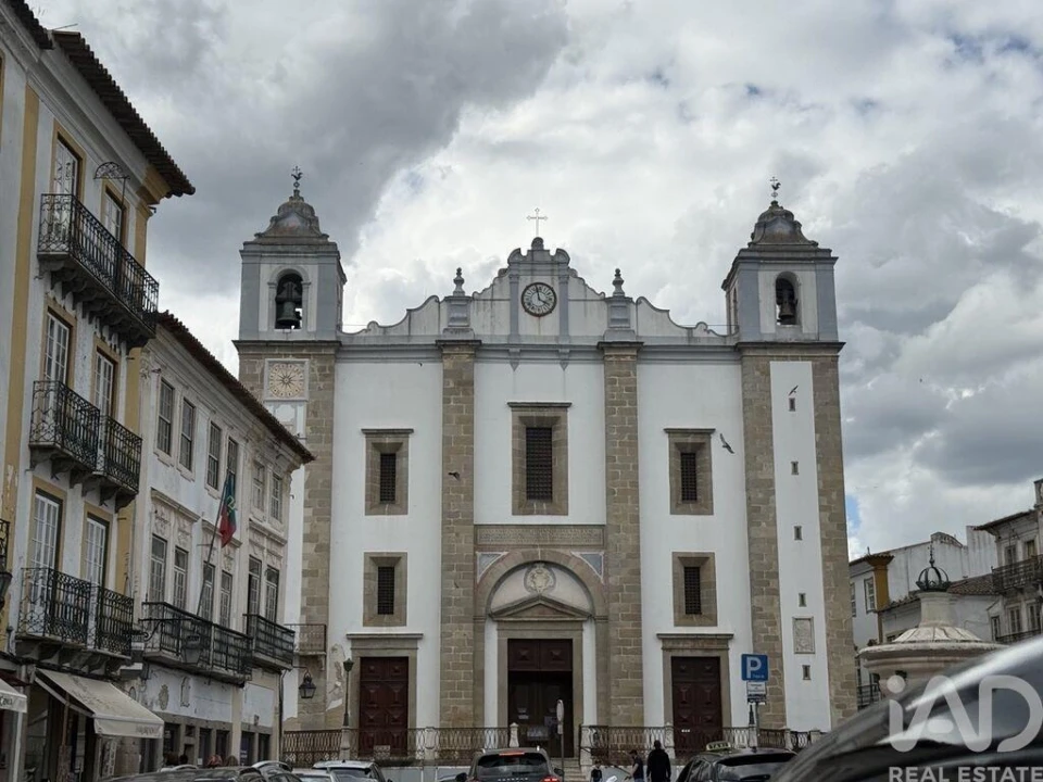 Loja para Venda em Évora (São Mamede, Sé, São Pedro e Santo Antão) Foto 16