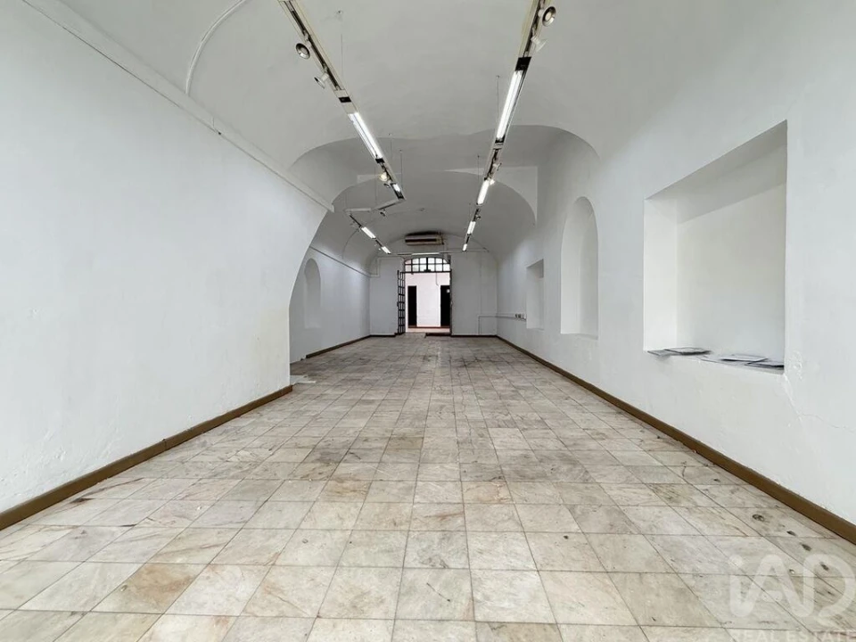 Loja para Venda em Évora (São Mamede, Sé, São Pedro e Santo Antão) Foto 2