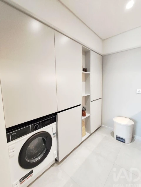 Apartamento T1 para Venda em Lordelo do Ouro e Massarelos