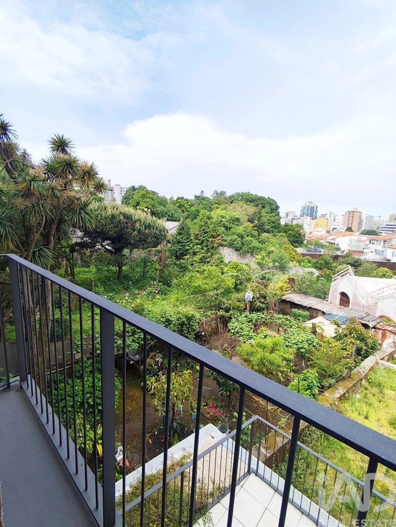 Apartamento T1 para Venda em Lordelo do Ouro e Massarelos Foto 8
