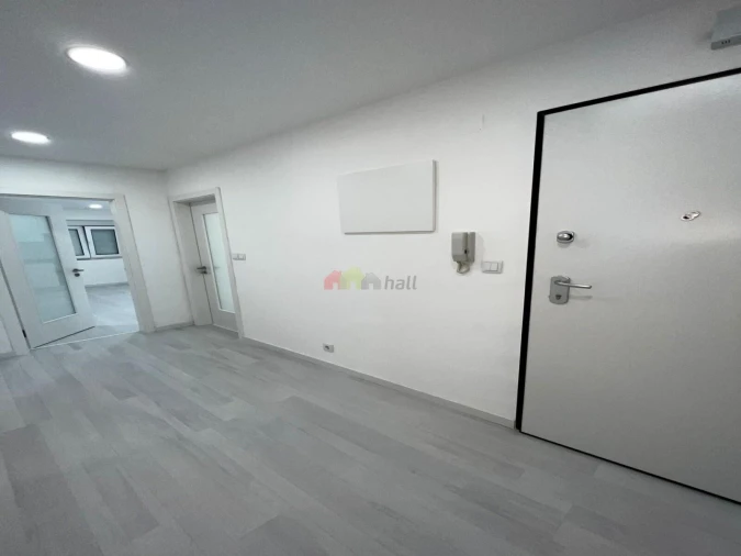 Apartamento T2 para Venda em Amora Foto 2