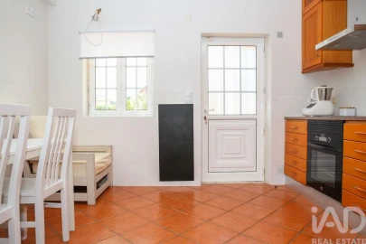Moradia T4 para Venda em A dos Cunhados e Maceira