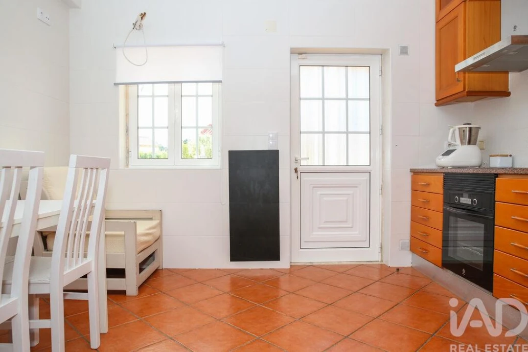 Moradia T4 para Venda em A dos Cunhados e Maceira Foto 36