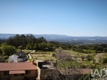 Moradia T4 para Venda em Cerdal