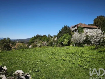 Moradia T4 para Venda em Cerdal