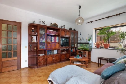 Apartamento T3 para Venda em Nossa Senhora do Pópulo, Coto e São Gregório