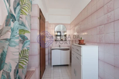 Apartamento T3 para Venda em Nossa Senhora do Pópulo, Coto e São Gregório