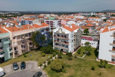 Apartamento T3 para Venda em Nossa Senhora do Pópulo, Coto e São Gregório