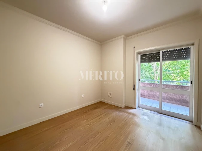 Apartamento T2 para Venda em Vila Nova de Famalicão e Calendário Foto 9
