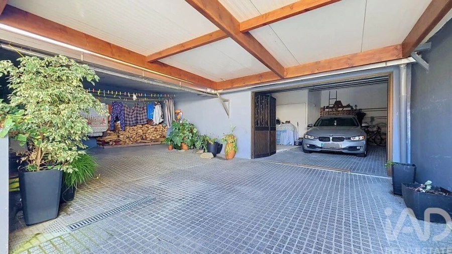 Moradia T4 para Venda em Avanca Foto 4