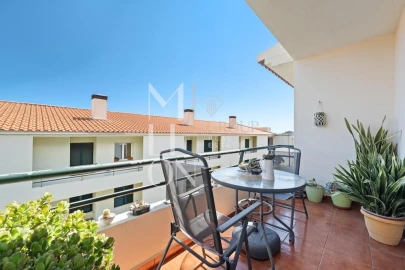 Apartamento T2 para Venda em Caniço
