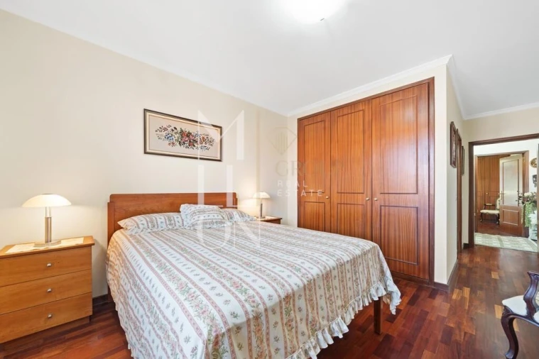Apartamento T2 para Venda em Caniço Foto 19