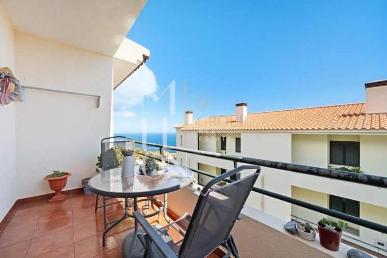 Apartamento T2 para Venda em Caniço Foto 26