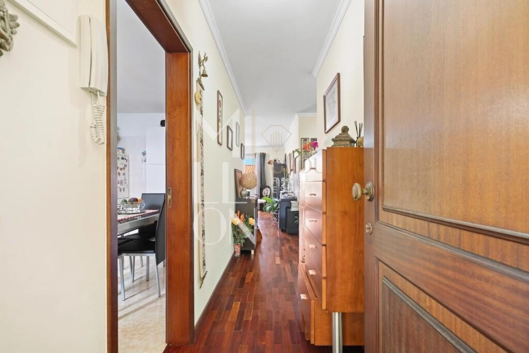 Apartamento T2 para Venda em Caniço Foto 7