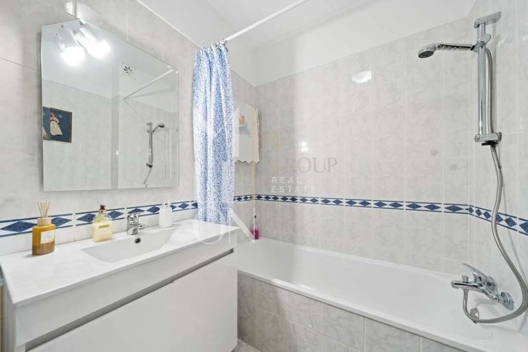 Apartamento T2 para Venda em Caniço Foto 23