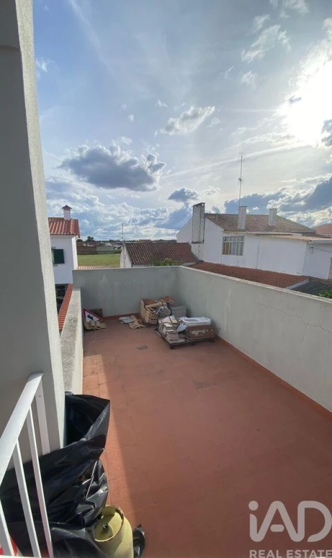 Moradia T4 para Venda em Ponte de Sor, Tramaga e Vale de Açor