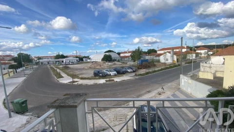 Moradia T4 para Venda em Ponte de Sor, Tramaga e Vale de Açor