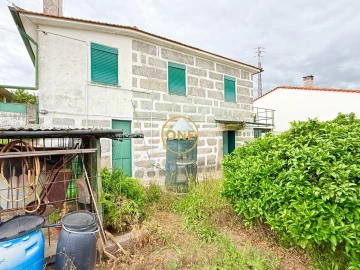 Moradia T2 para Venda em Vila das Aves