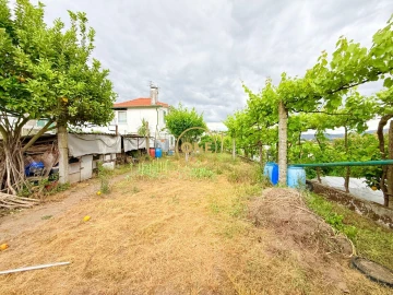 Moradia T2 para Venda em Vila das Aves