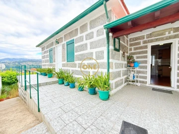 Moradia T2 para Venda em Vila das Aves