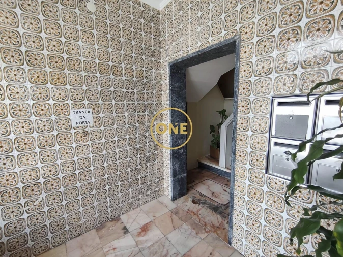 Apartamento T2 para Venda em São Domingos de Rana Foto 11