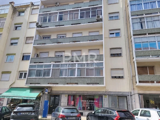 Apartamento T2 para Venda em Avenidas Novas Foto 7