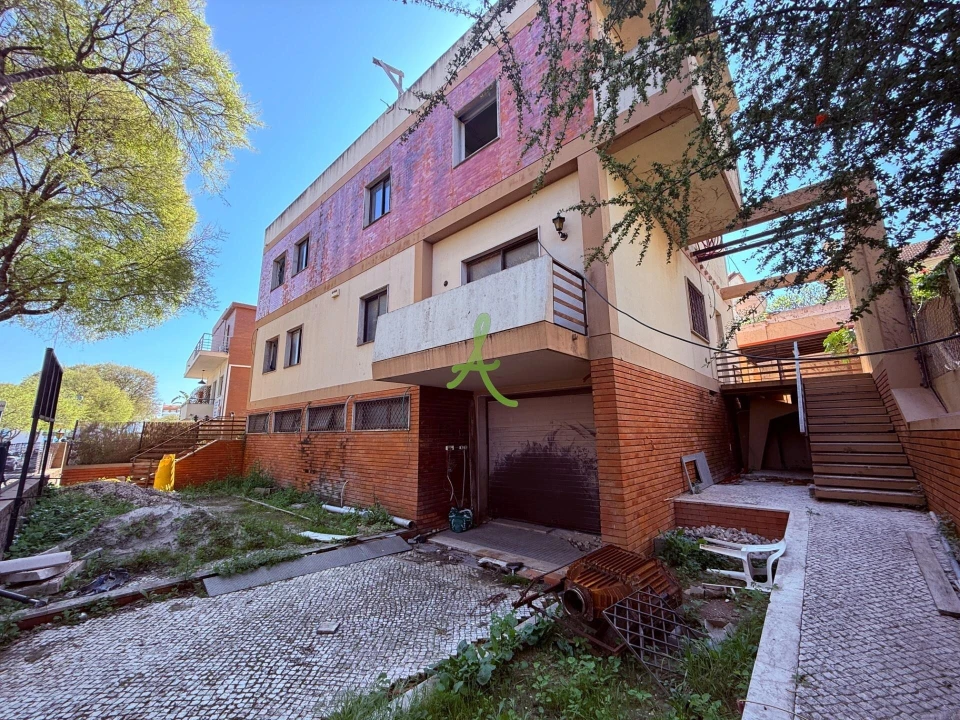 Prédio para Venda em Portimão Foto 1