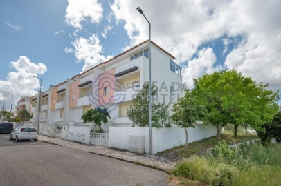 Moradia T3 para Venda em Caldas da Rainha - Santo Onofre e Serra do Bouro