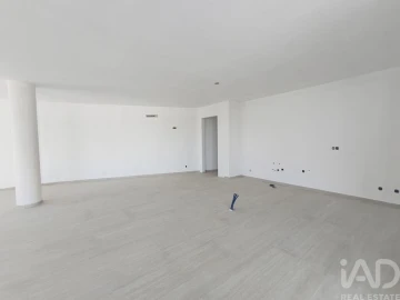 Moradia T4 para Venda em Loule (São Clemente)