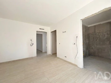 Moradia T4 para Venda em Loule (São Clemente)