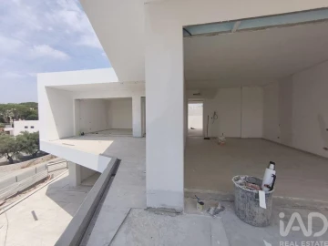 Moradia T4 para Venda em Loule (São Clemente)