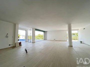Moradia T4 para Venda em Loule (São Clemente)