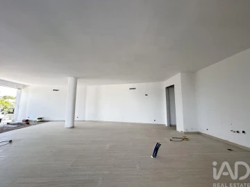 Moradia T4 para Venda em Loule (São Clemente)