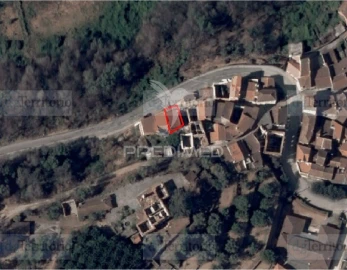 Moradia T3 para Venda em Côja e Barril de Alva