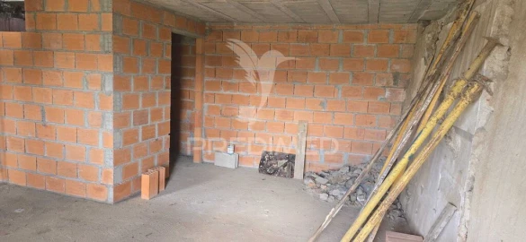 Moradia T3 para Venda em Côja e Barril de Alva