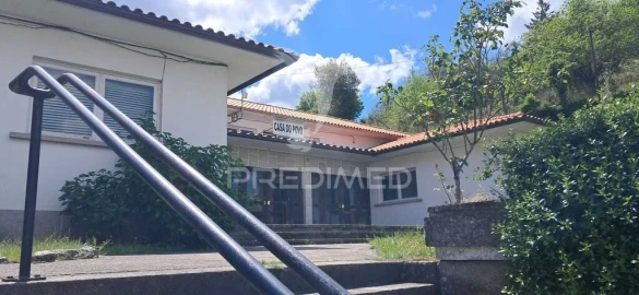 Moradia T3 para Venda em Côja e Barril de Alva