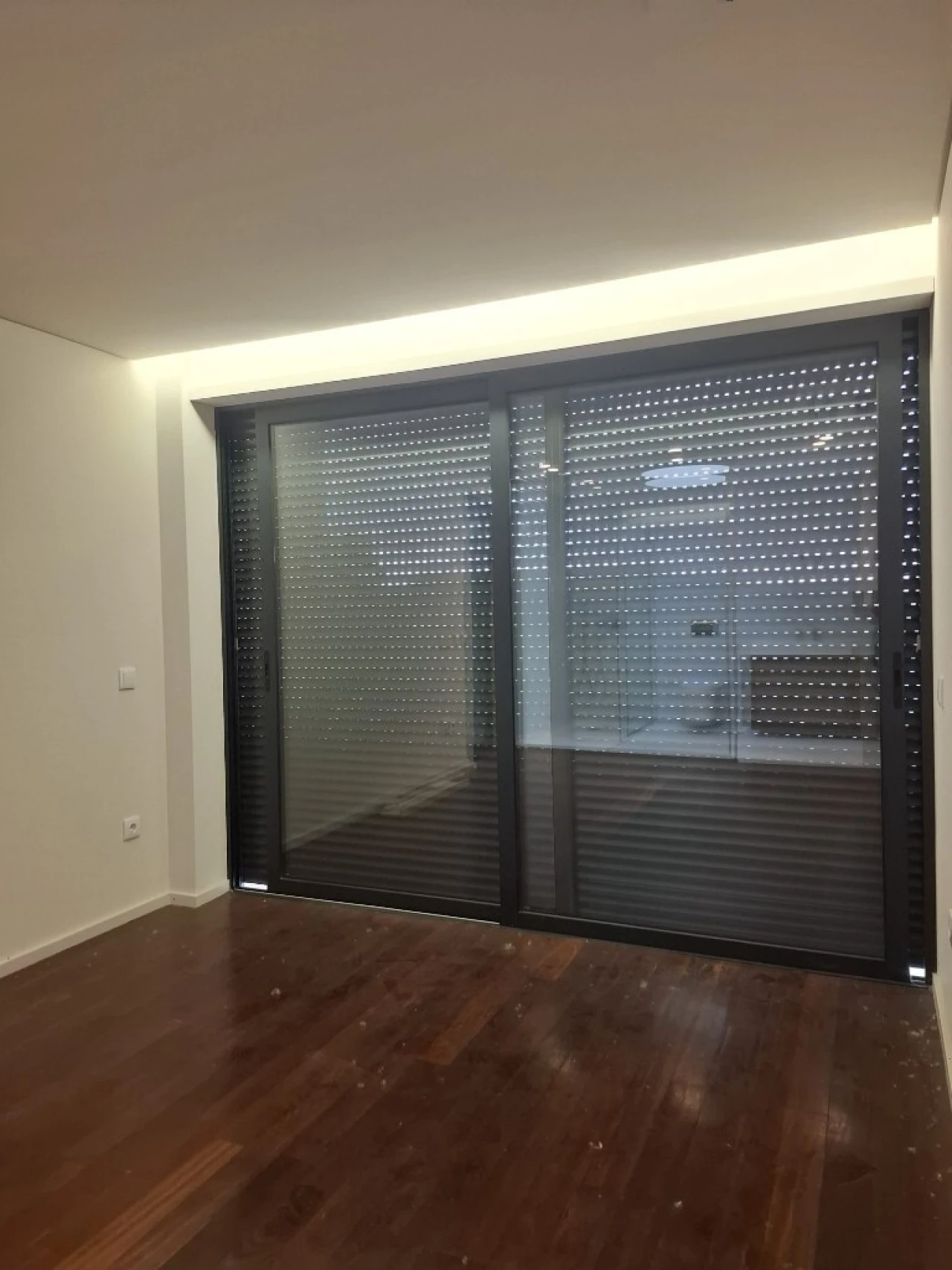 Moradia T4 para Venda em Urgezes Foto 7