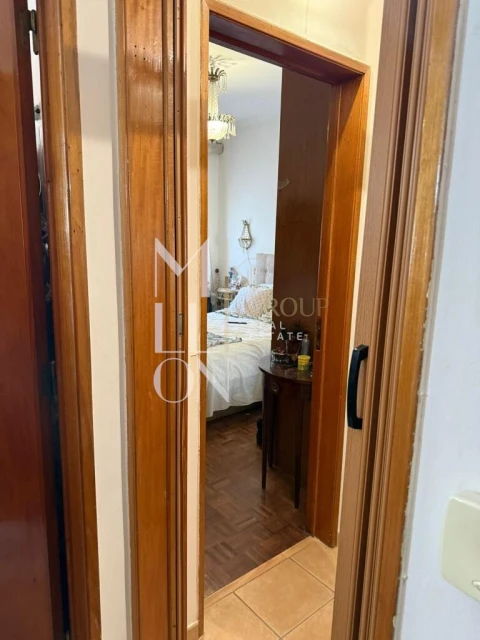 Apartamento T1 para Venda em Oeiras e São Julião da Barra, Paço de Arcos e Caxias