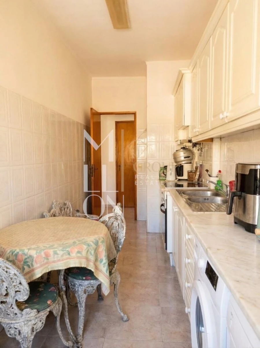 Apartamento T1 para Venda em Oeiras e São Julião da Barra, Paço de Arcos e Caxias Foto 4