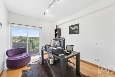 Apartamento T3 para Arrendamento em Loule (São Clemente)