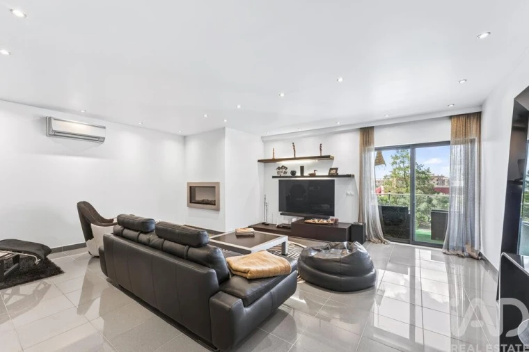 Apartamento T3 para Arrendamento em Loule (São Clemente) Foto 20