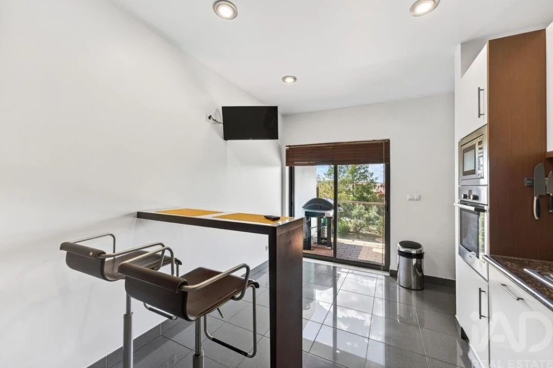Apartamento T3 para Arrendamento em Loule (São Clemente) Foto 9