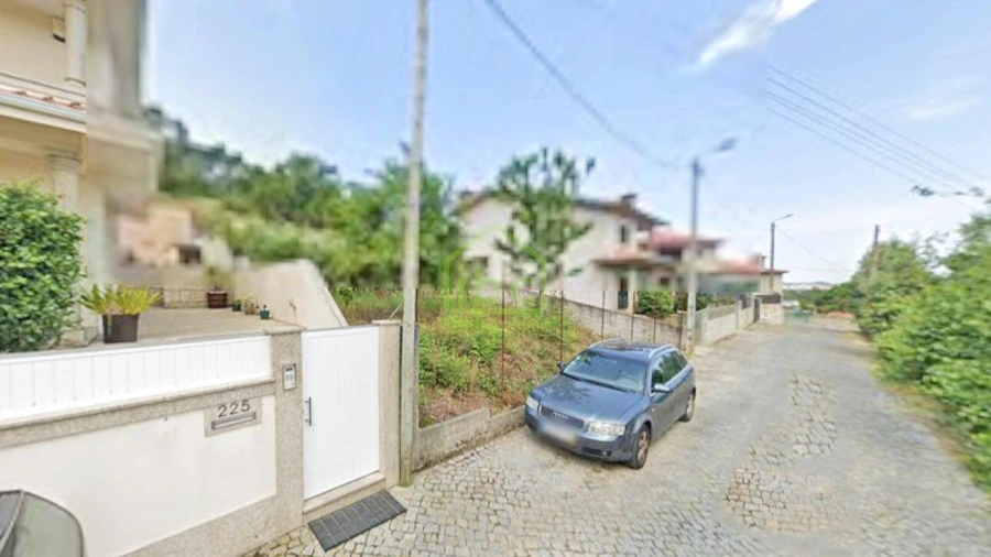 Terreno para Venda em Fornelo e Vairão