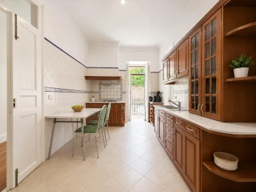 Apartamento T4 para Venda em Eiras e São Paulo de Frades