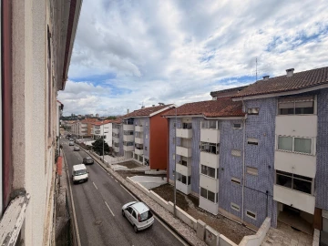 Apartamento T4 para Venda em Eiras e São Paulo de Frades