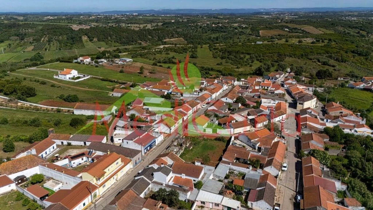 Terreno para Venda em Manique do Intendente, Vila Nova de São Pedro e Maçussa Foto 9